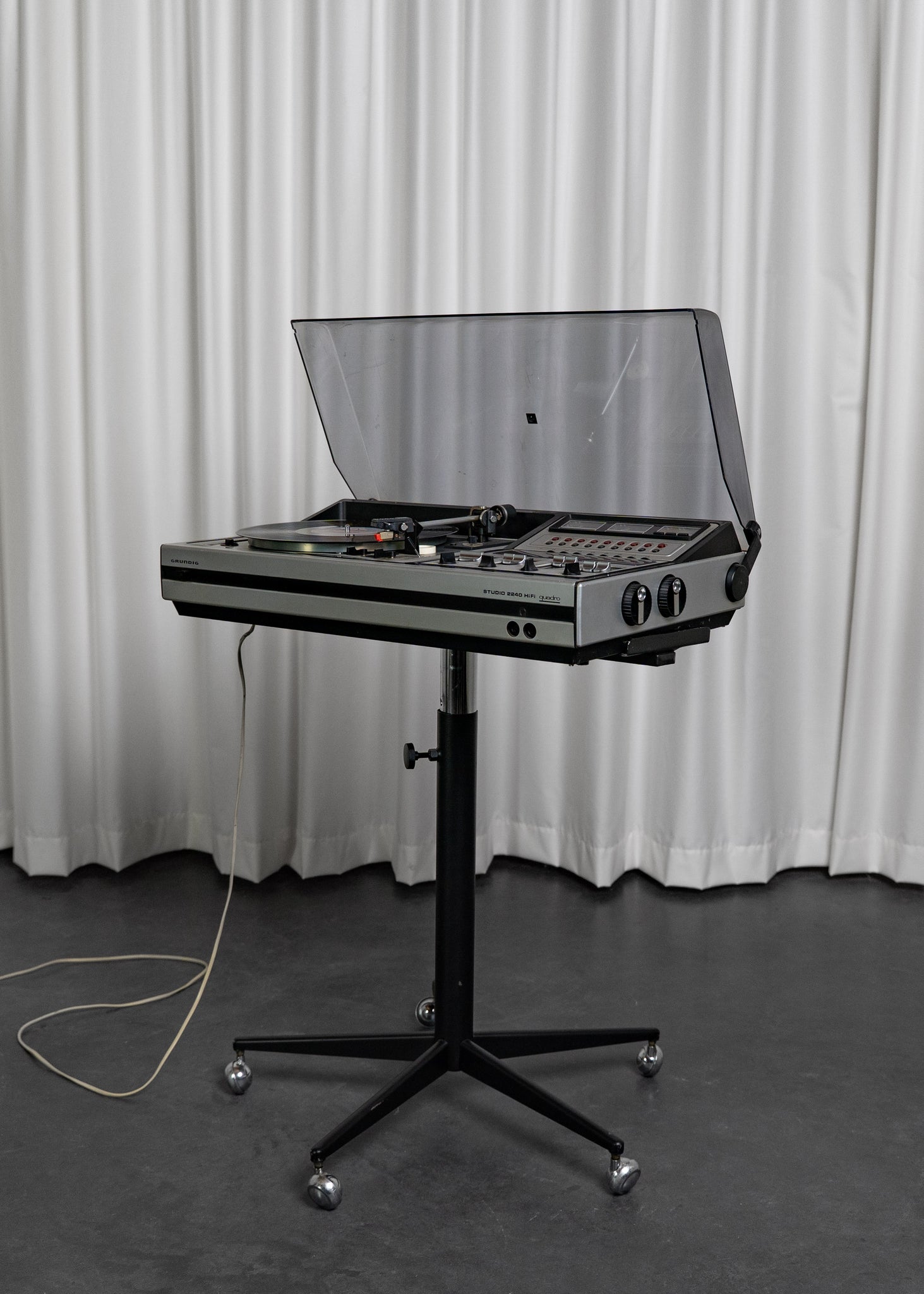 Grundig Studio 2240 Hi Fi Quadro, Allemagne, 1975