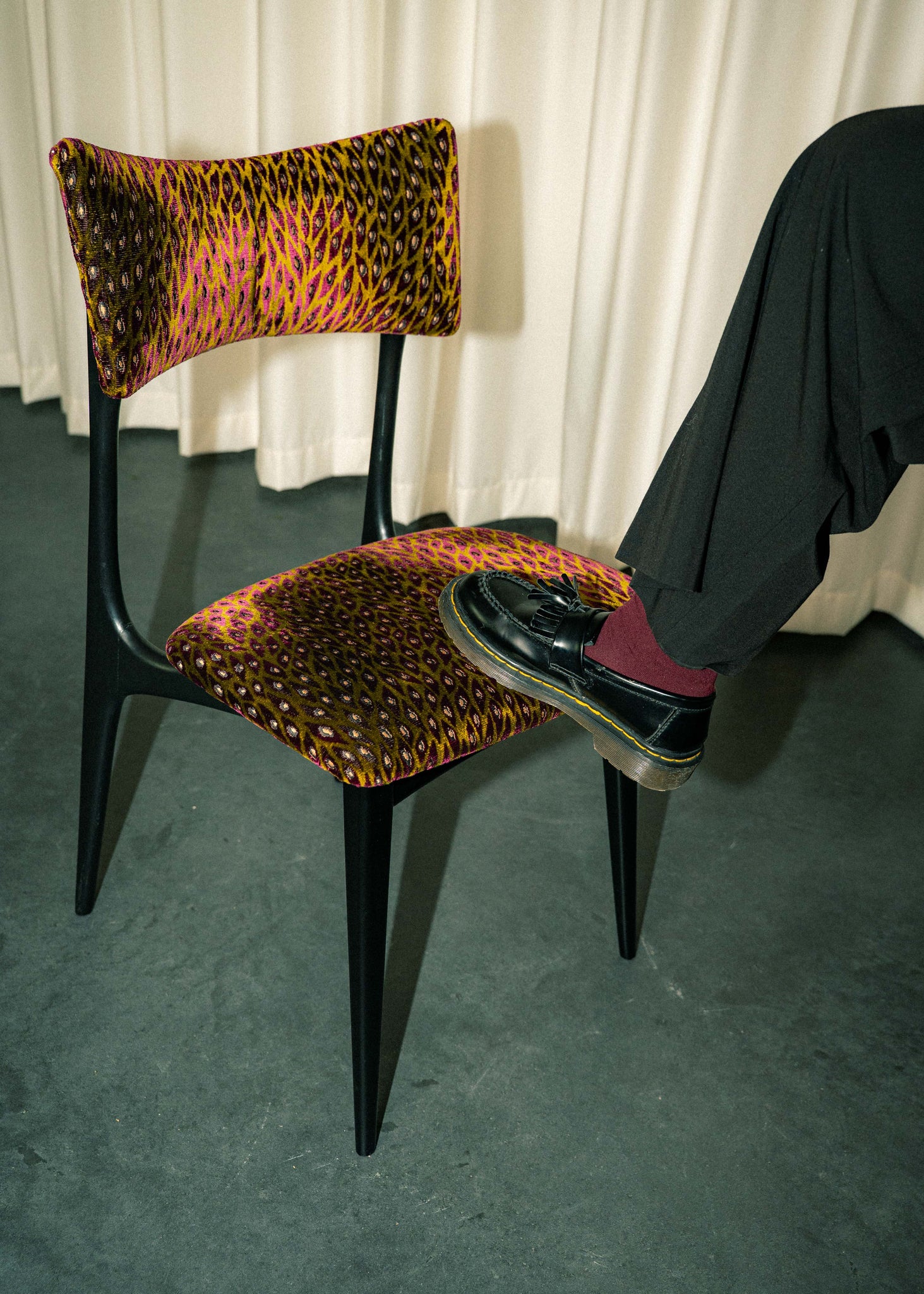 Set de 4 chaises modernistes dans le style d'Alfred Hendrickx