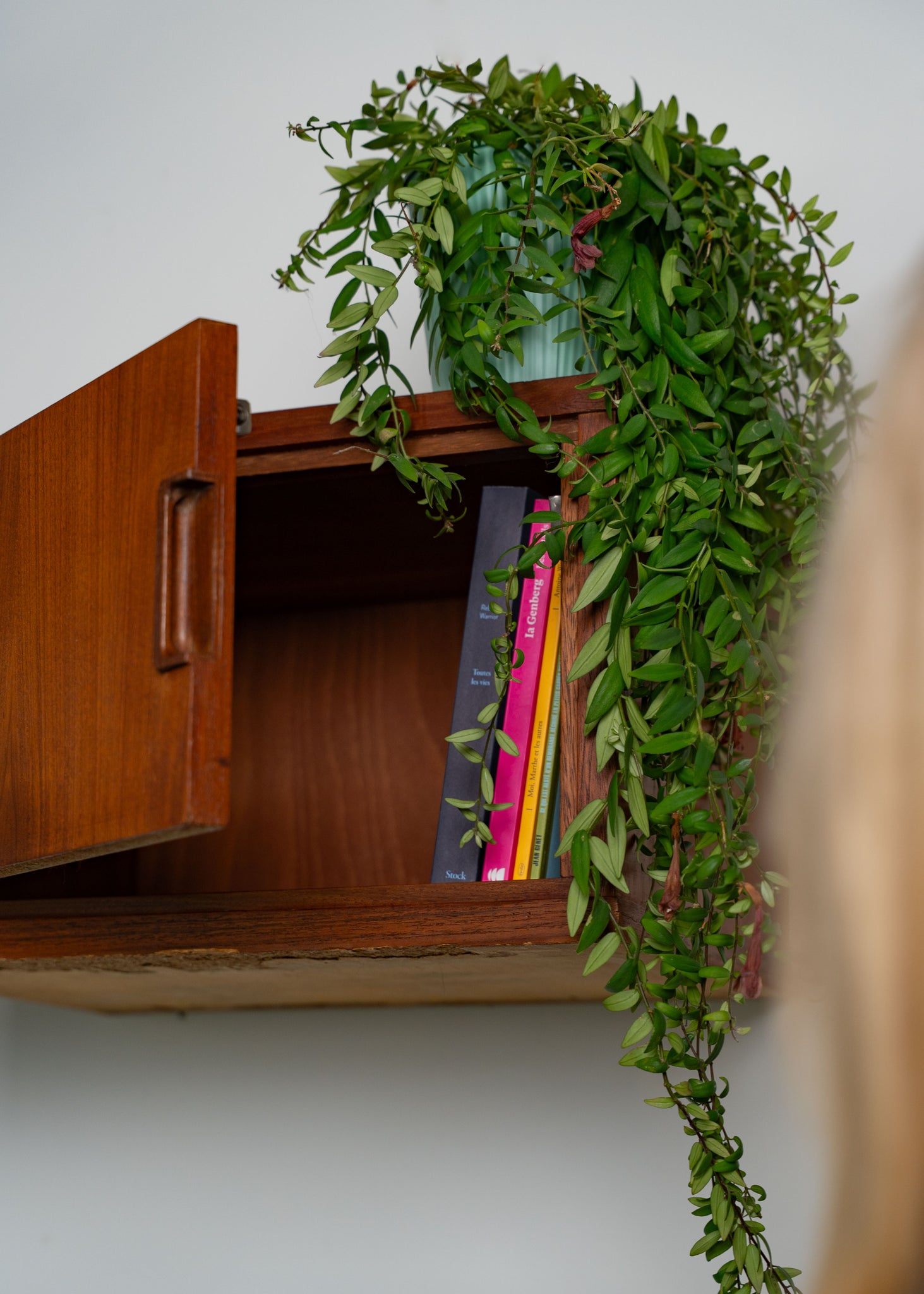 Set de 2 tables de nuit flottantes vintage