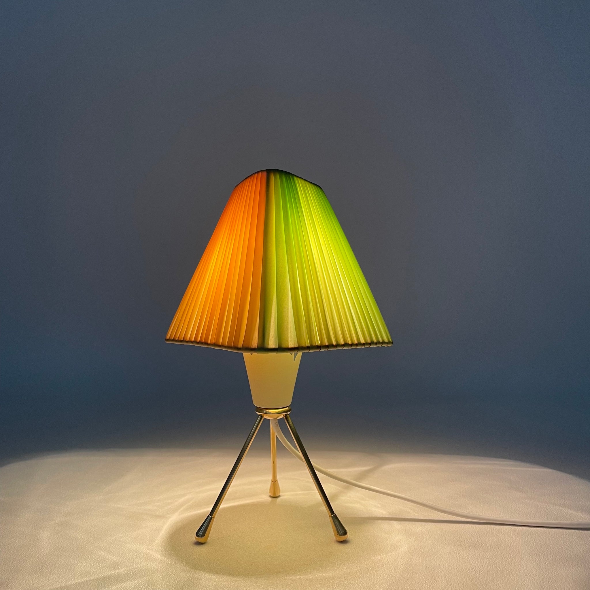 Lampe trépied rockabilly scoubidou, circa 1950