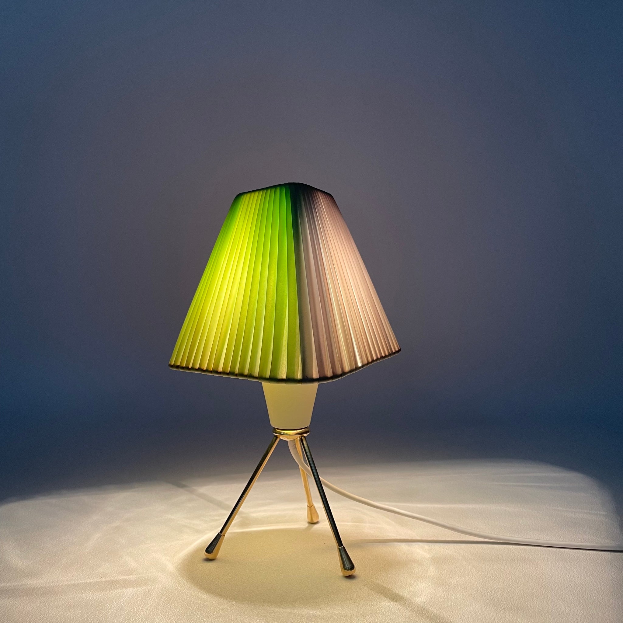 Lampe trépied rockabilly scoubidou, circa 1950