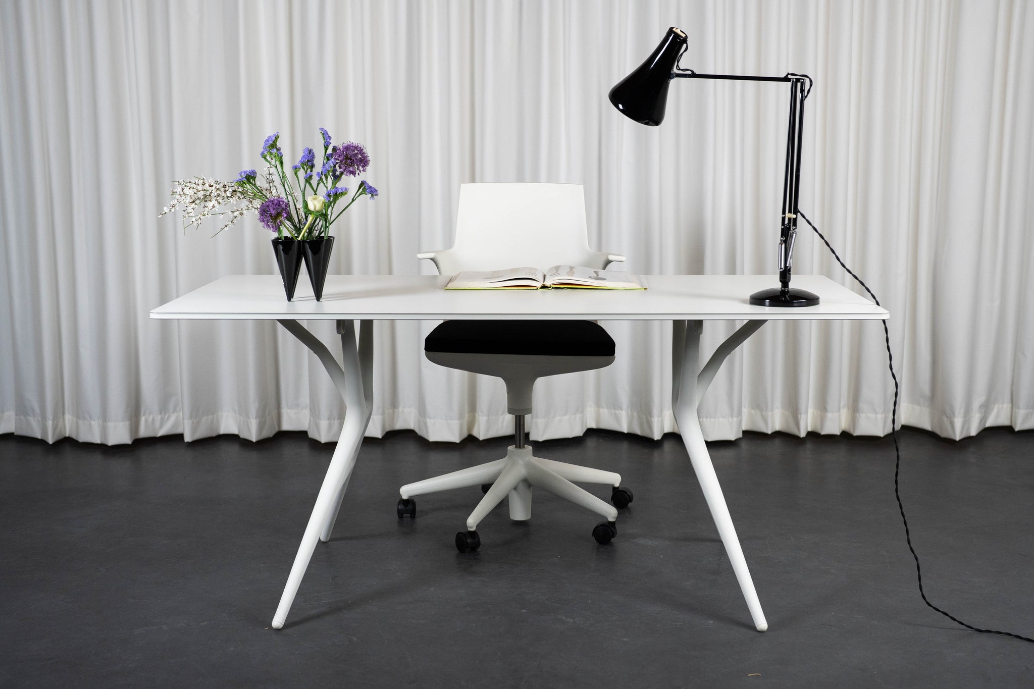 Spoon Table Table de bureau par Antonio Citterio pour Kartell