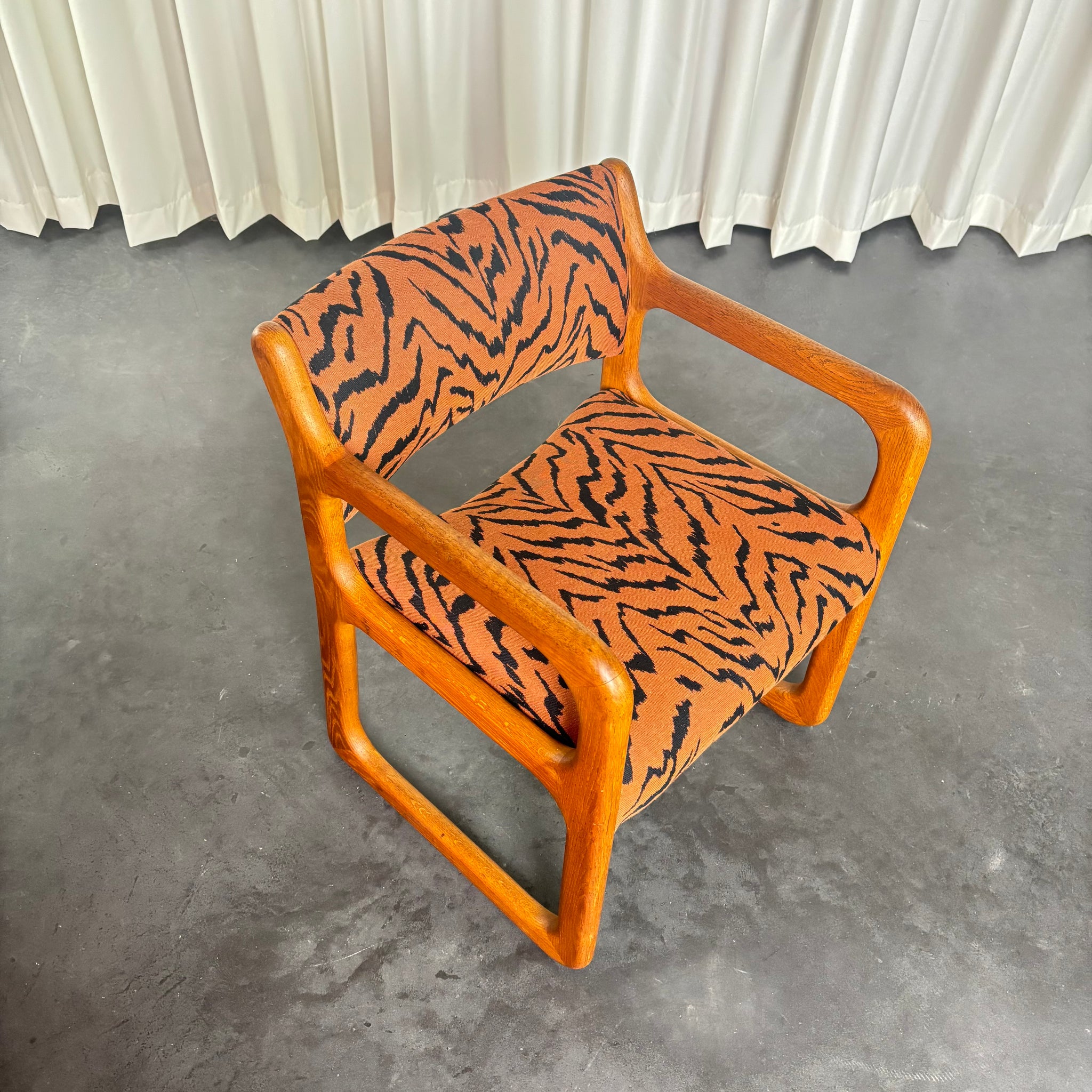 Set de 4 chaises traineau scandinave en teck