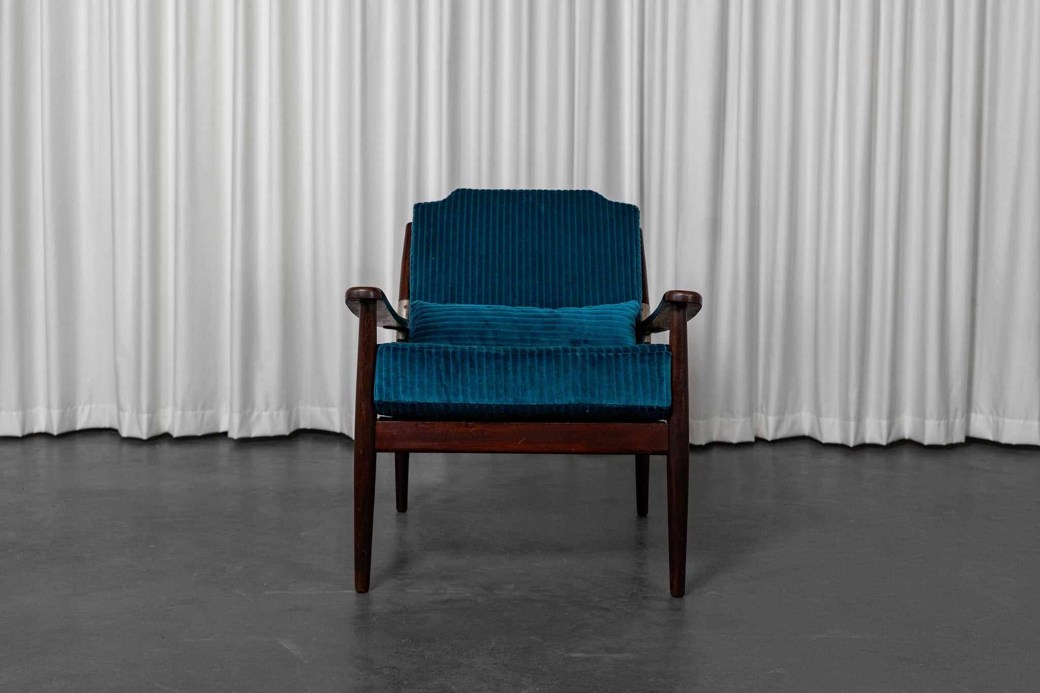 Couple de fauteuils scandinave en teck, 1960