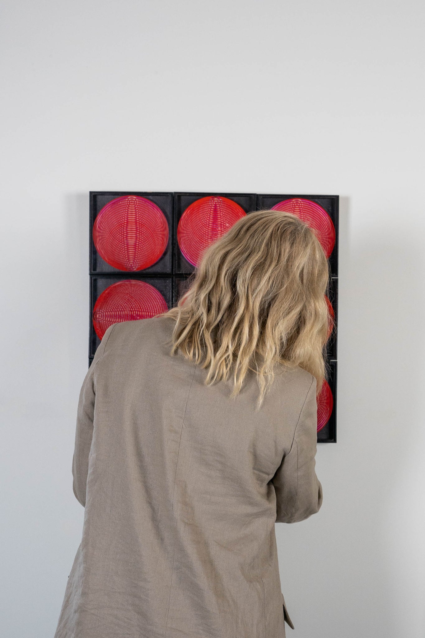 Série de 9 cadres Op Art numérotés et signés Jeanine Vandenbrande