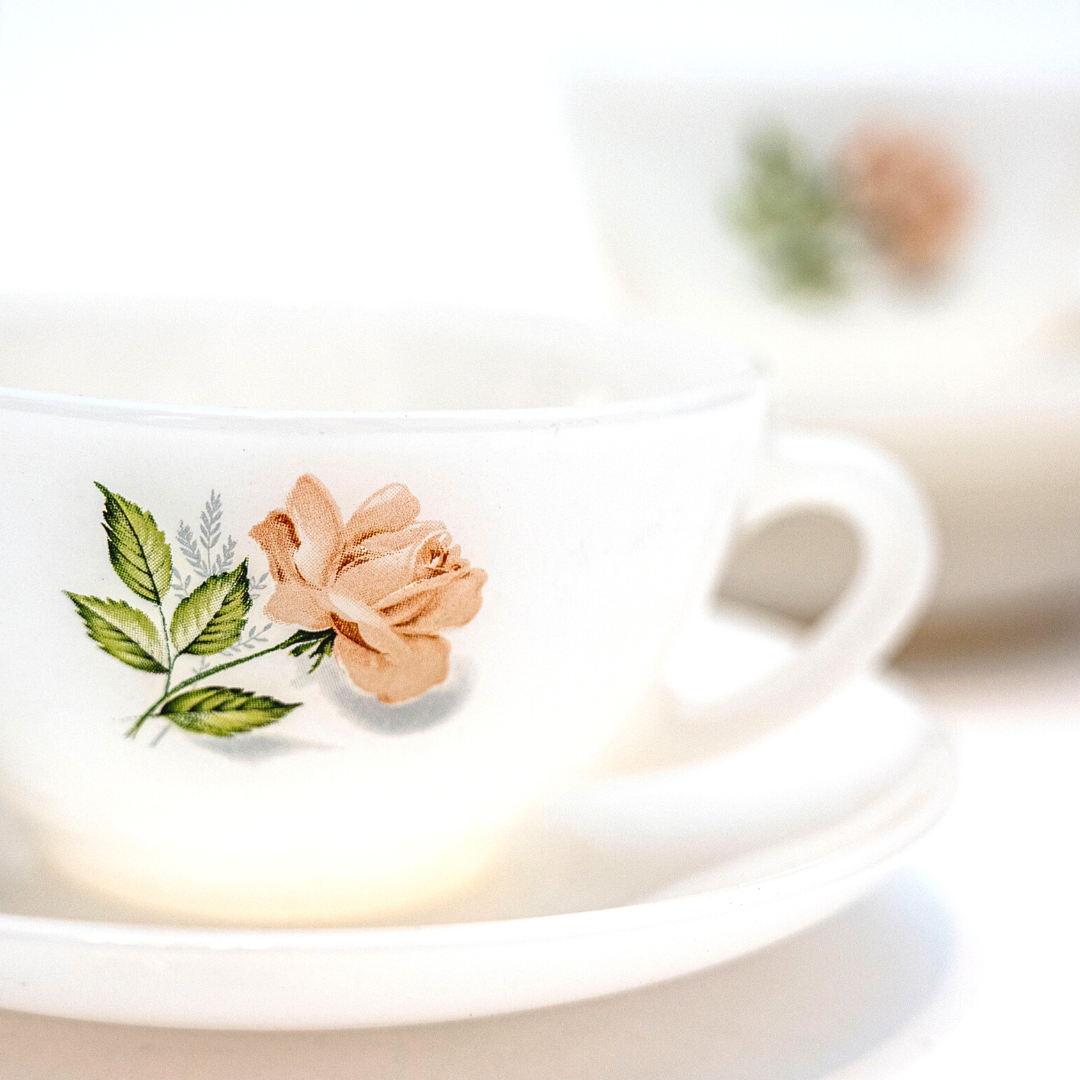 Service à thé/café Arcopal collection rose de France