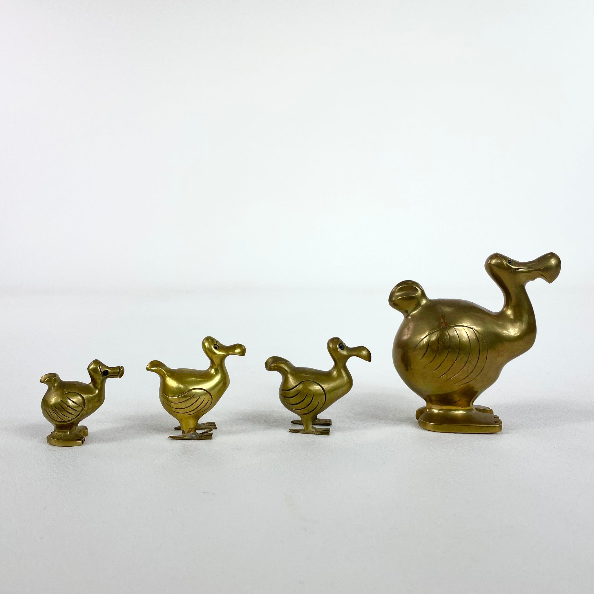 Famille de dodos en laiton